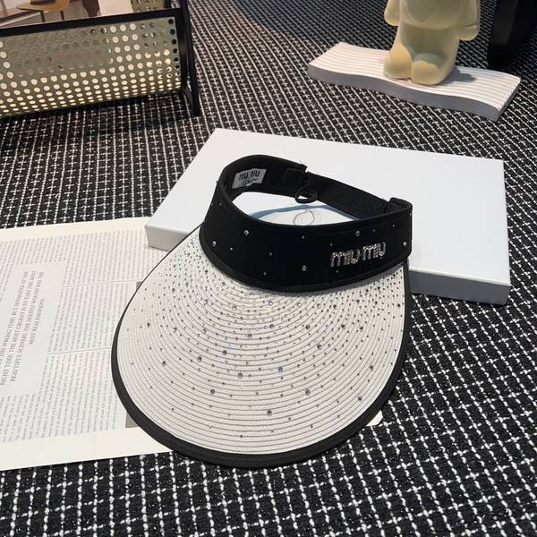 Miu Miu Hat MUH00118